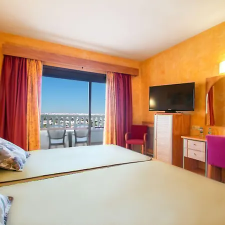 Hotel Servigroup La Zenia 4*