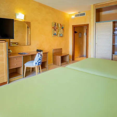 Servigroup La Zenia 4* Oriola (Orihuela)