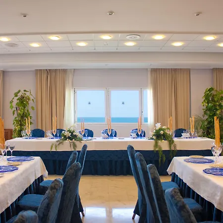 Servigroup La Zenia 4 Sup אוריהואלה